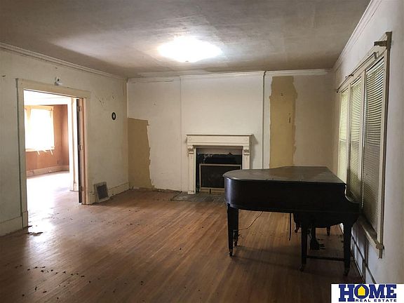4th image of 2236 Bradfield Dr