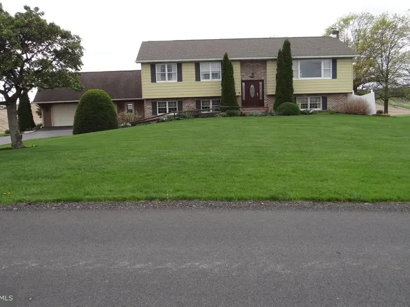 4013 Chapel Rd, Waynesboro, PA 17268