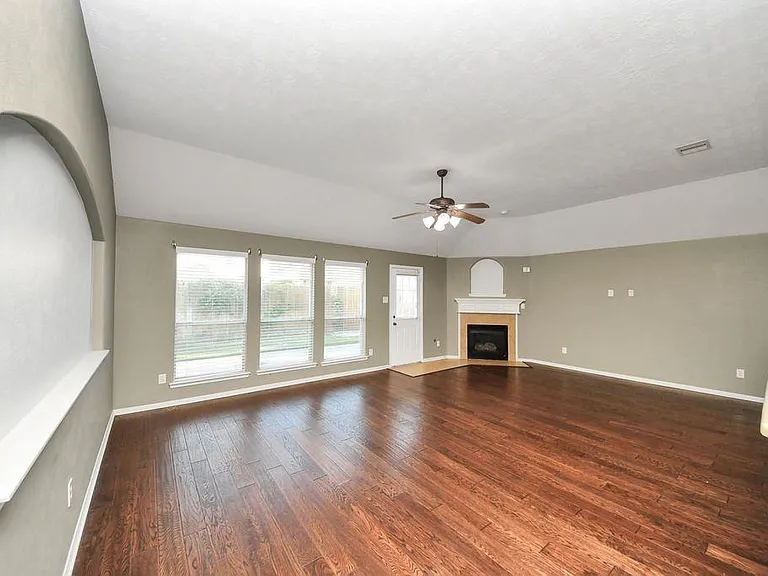 24822 Diamond Run Ct — Photo 21