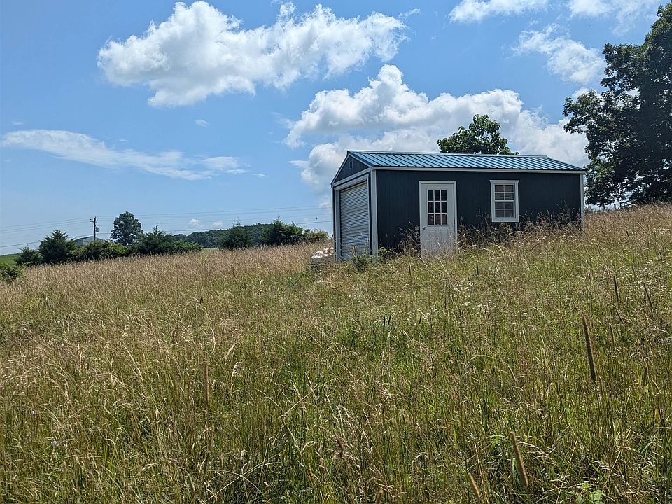2nd image of 86 Walker Creek Rd