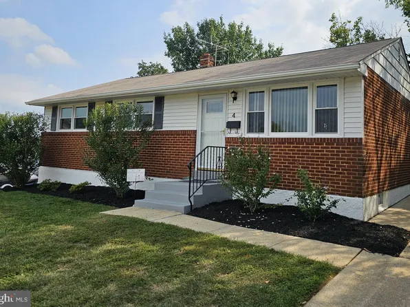 4 Radcliffe Ct, Wilmington, DE 19804