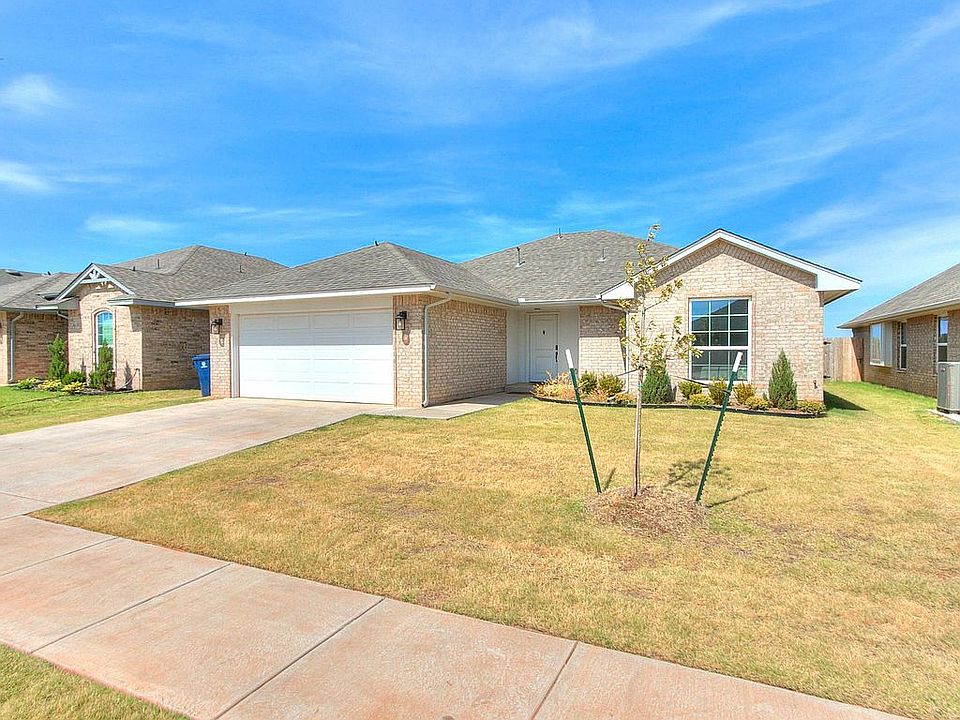 1st image of 18221 Sunny Stone Ln