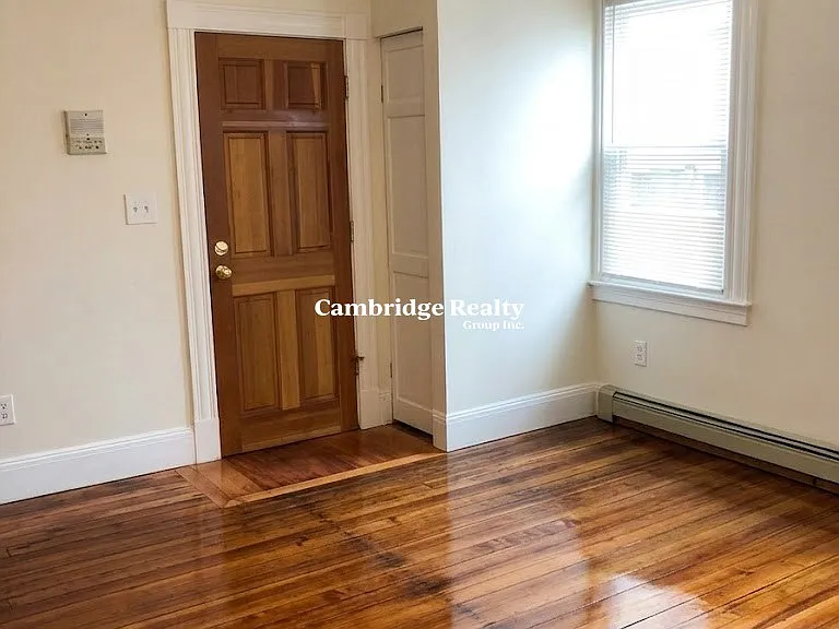 74 Gore St #1T — Photo 4