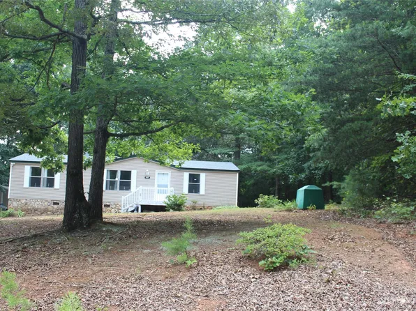 1197 Maiden Wood Cir, Maiden, NC 28650