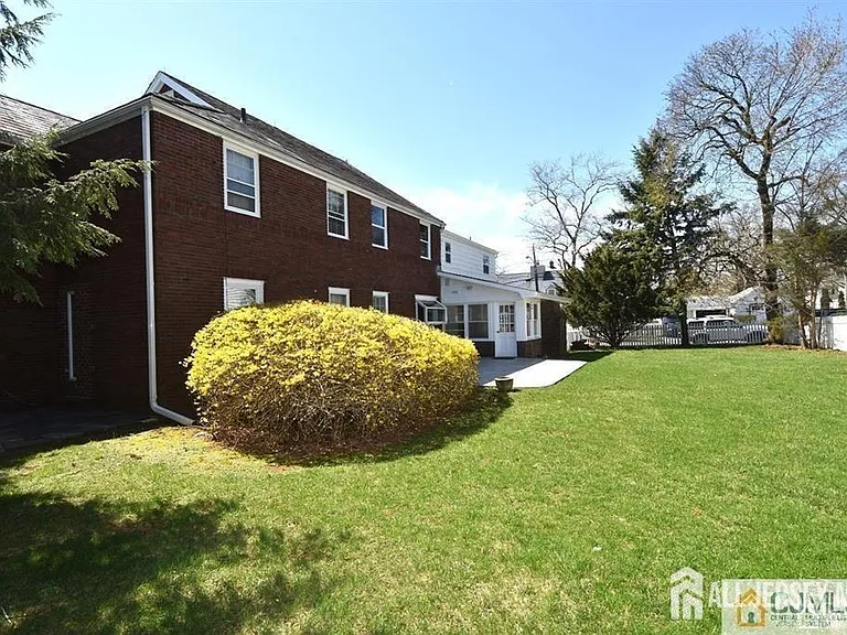 195 New York Ave — Photo 30