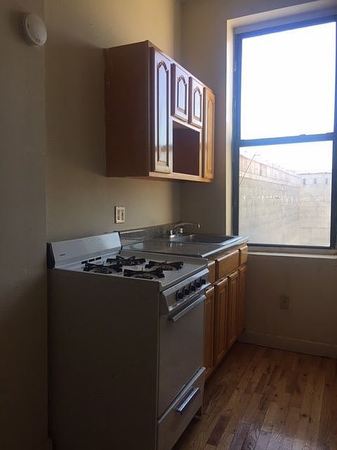 1st image of 584 Court St Ste A