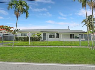 10500 SW 48th St, Miami, FL 33165