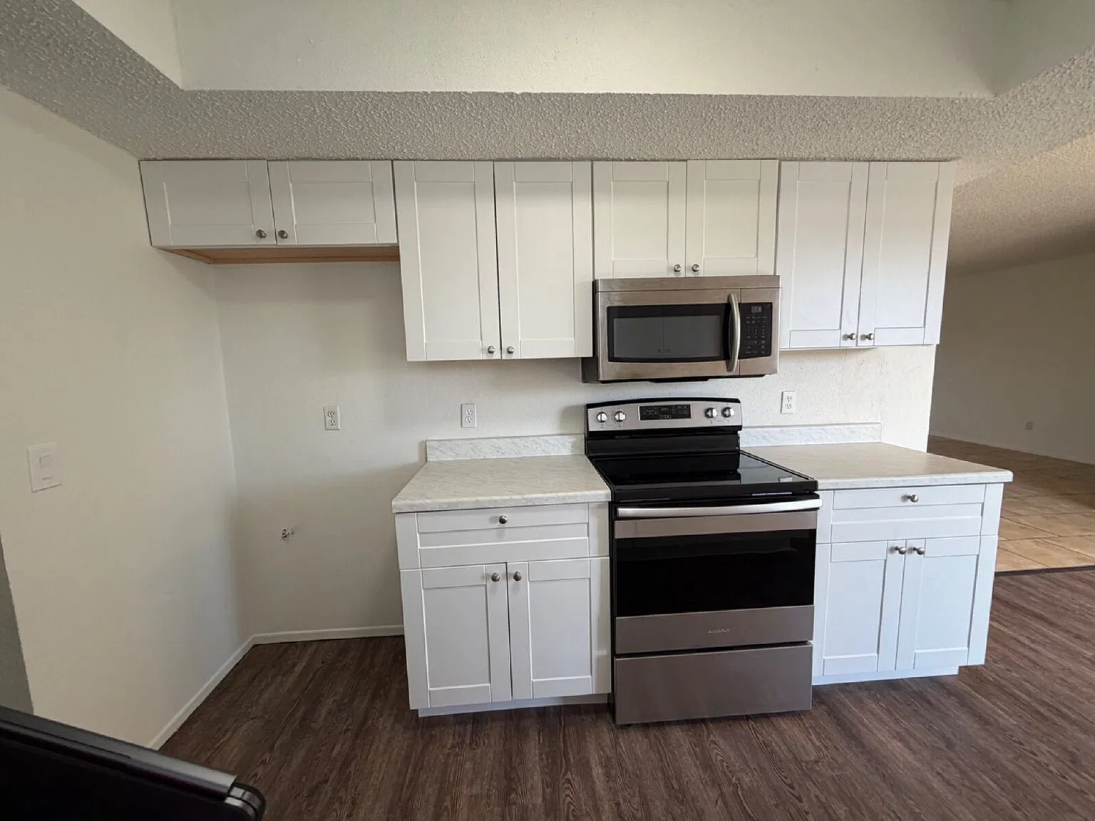 3 bed, 2.0 bath, 1420 sqft, $1,495 — Photo 4