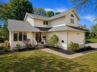 25 Thomas Pl, Leominster, MA 01453