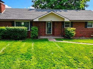 1305 S Us Highway 71, Savannah, MO 64485