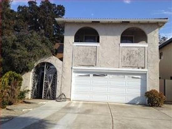 1st image of 3030 Abelia Ct