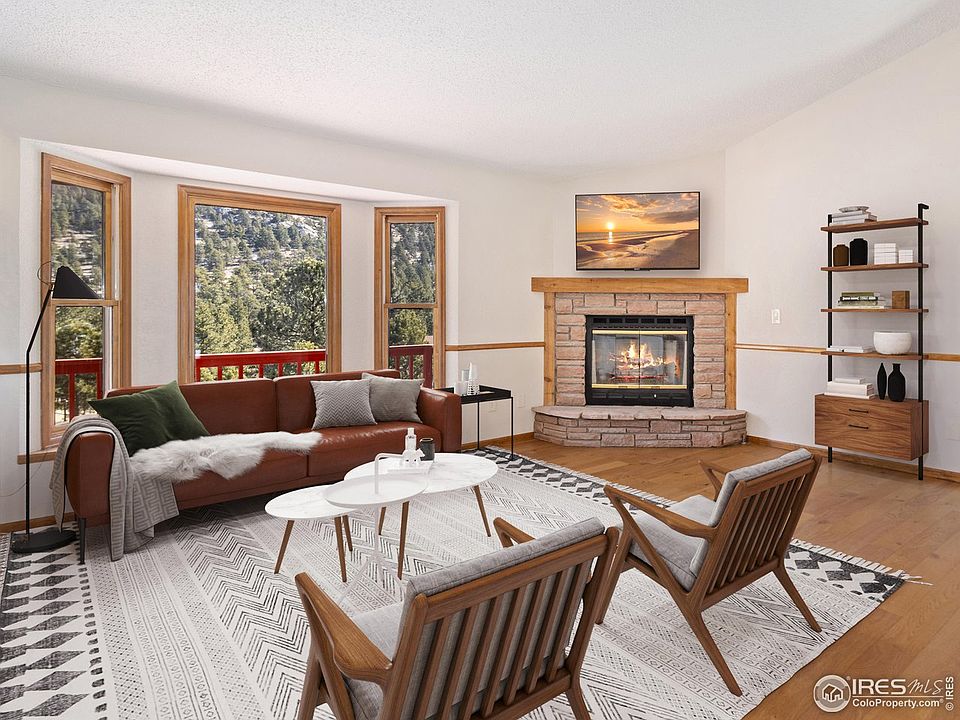 1st image of 2619 Wildwood Dr