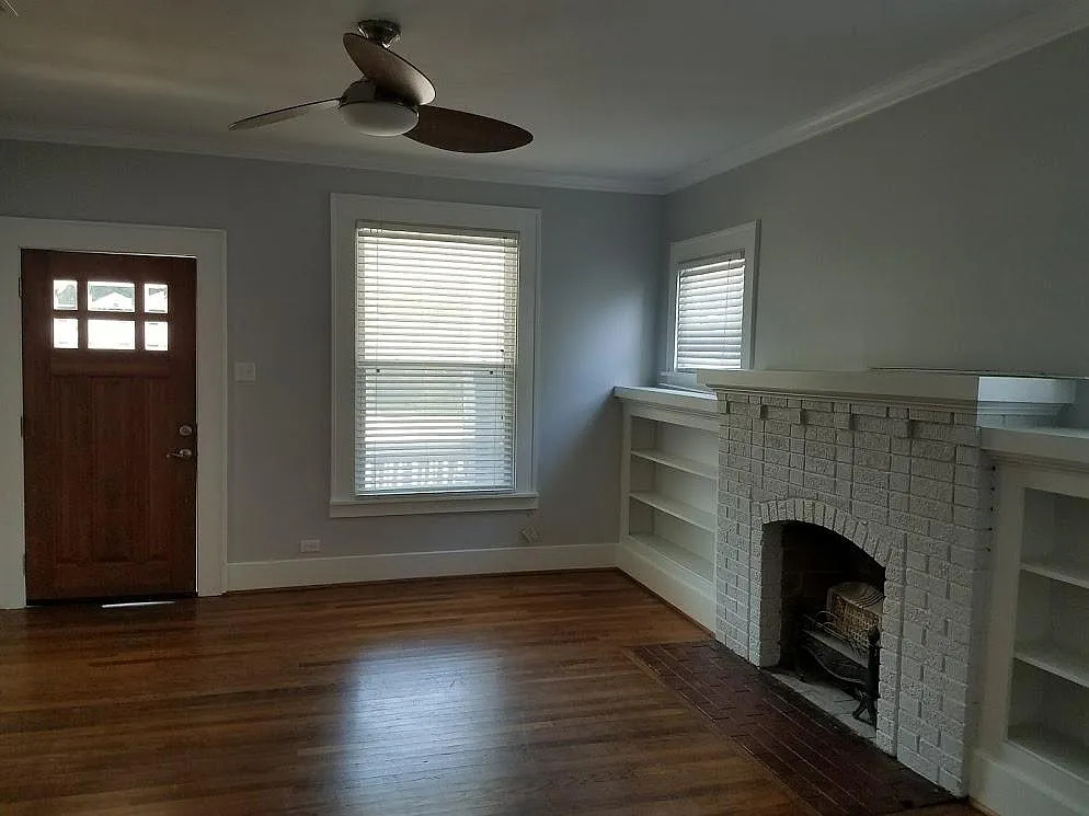 White Oak Drive, Houston — Photo 3