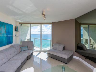 16699 Collins Ave APT 1709, Sunny Isles Beach, FL, 33160