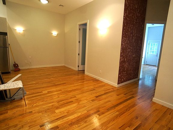 3rd image of 309 Harman St #1