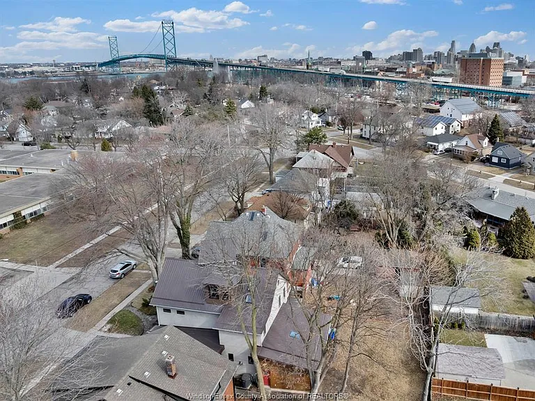 3131 Donnelly St — Photo 30