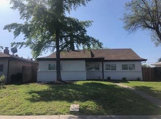 5938 N Haven Dr, North Highlands, CA 95660