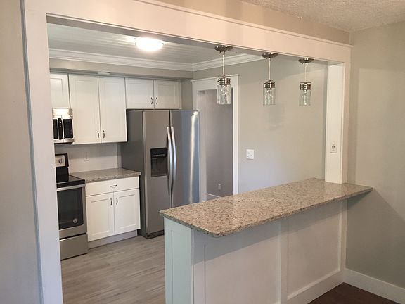 3rd image of 6265 Green Pine Ln