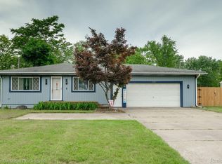 12051 Stark Rd, Livonia, MI 48150