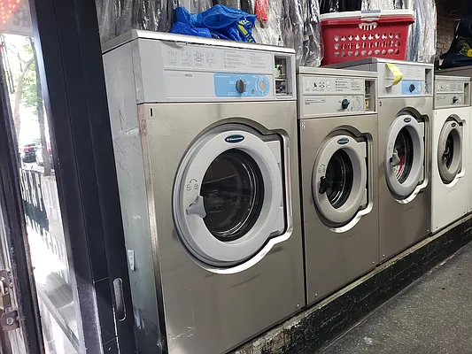 Rented by Corcoran | media 14