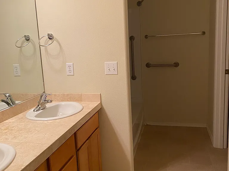 11351 Discovery View Dr #208A — Photo 7