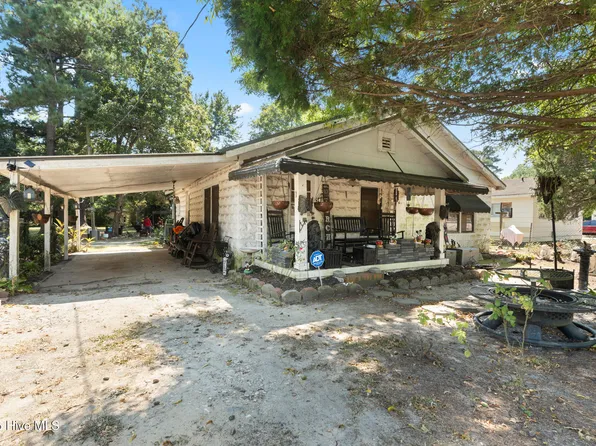 201 Lee's Mill Road, Laurinburg, NC 28352