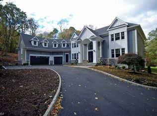 13 Rockage Rd, Warren, NJ 07059