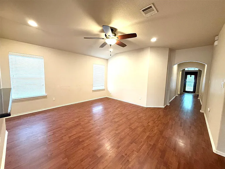 11205 McKinney Springs Dr — Photo 14