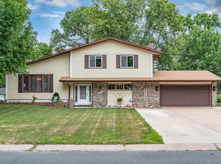 2210 105th Ln NW, Coon Rapids, MN 55433