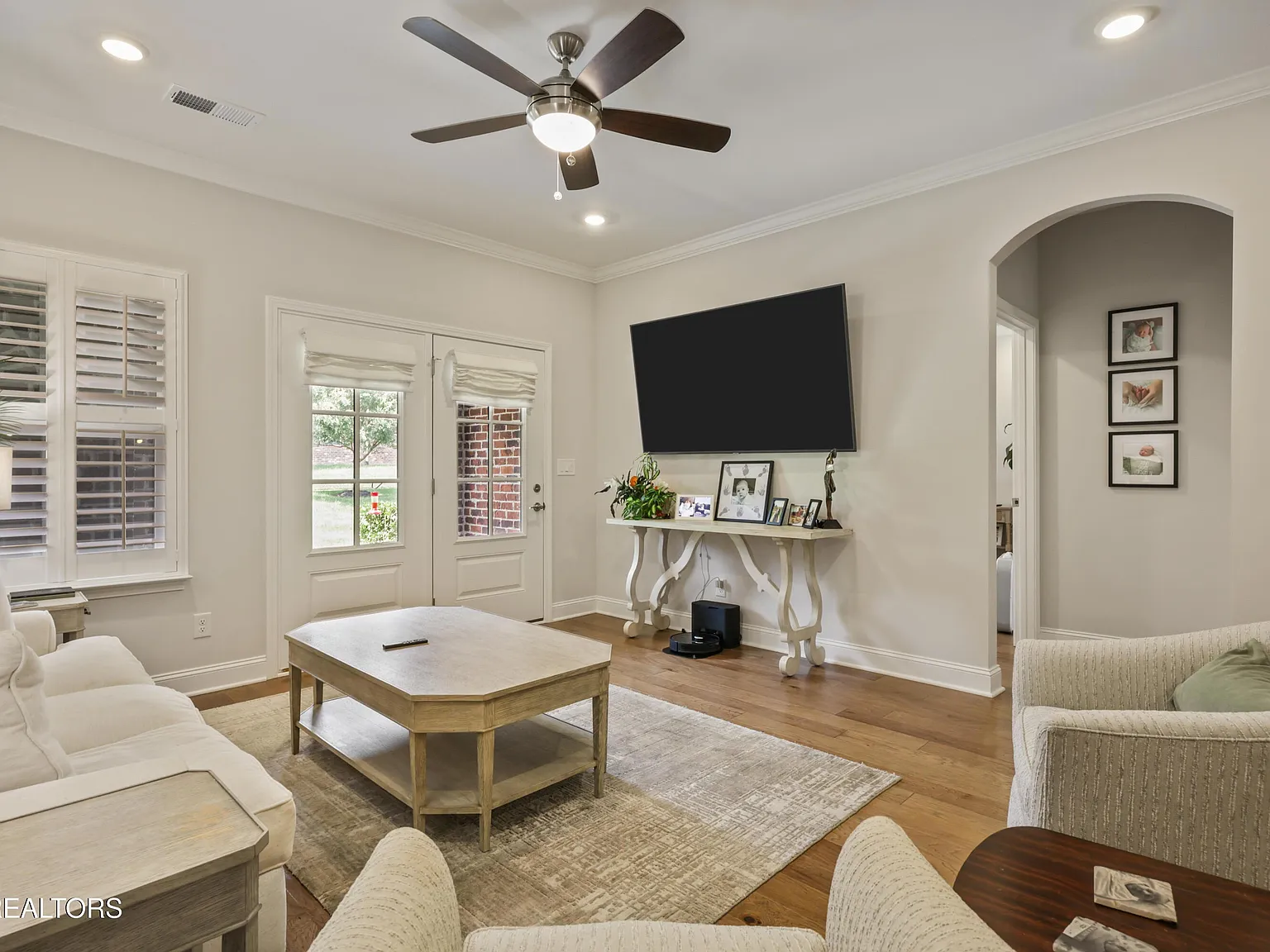 2 bed, 1410 sqft, $2,750 — Photo 4