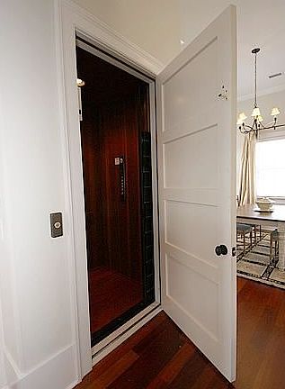 4th image of 2917 Brownell Ave