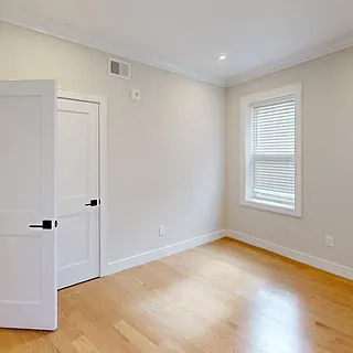 4 bed, 1100 sqft, $5,150 — Photo 4