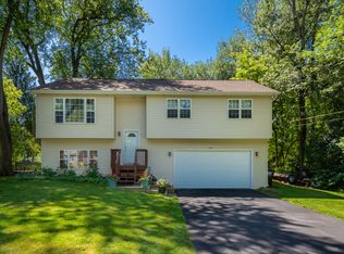 26363 W Shannon Ave, Antioch, IL