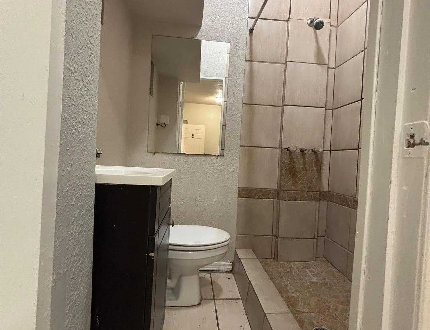 14260 Montana Ave — Photo 4