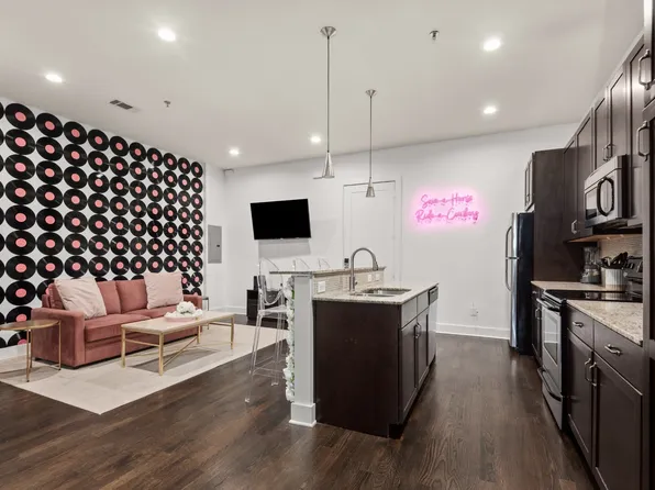 210 30th Ave N APT 409, Nashville, TN 37203