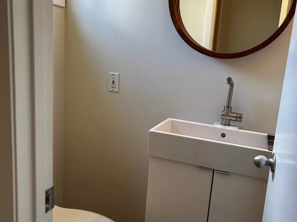 3501 Roswell Rd NE APT 501, Atlanta, GA 30305
