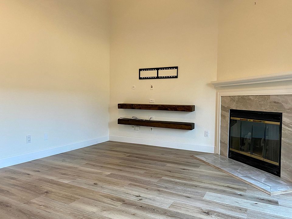 Includes mount for TV