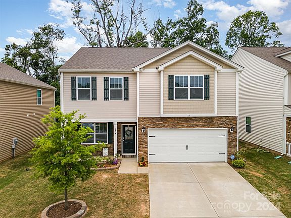 2nd image of 134 Sequoia Forest Dr
