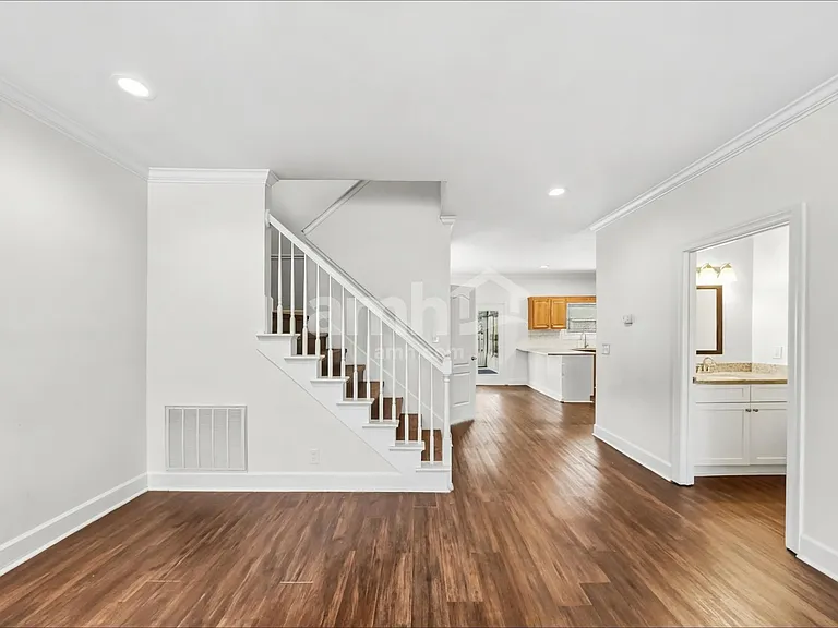 2533 Kilkenny Ct — Photo 6