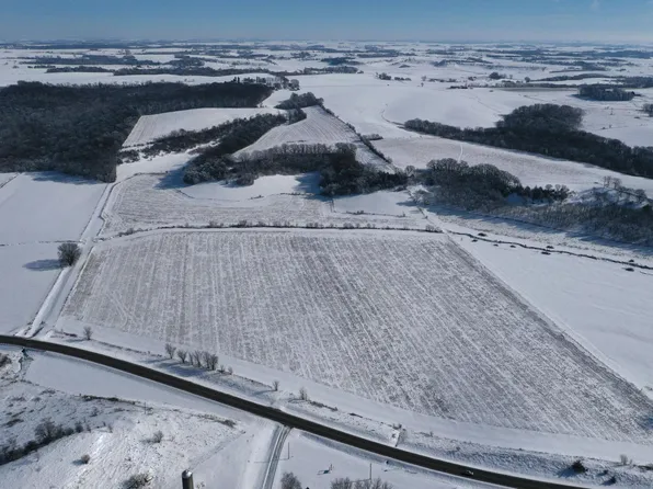 29131 Highway 74 St, Saint Charles, MN 55972