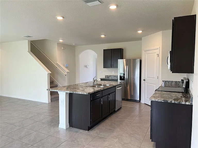 17218 Reserva Dr — Photo 11