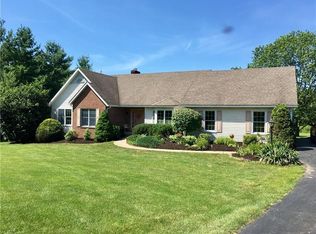 118 Applewood Ln, Slippery Rock, PA 16057