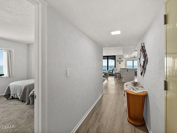 5th image of 3003 S Atlantic Ave APT 15A1