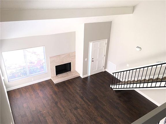 3rd image of 13907 Cherry Creek Dr