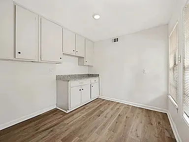 116 Vandenburg Dr — Photo 15
