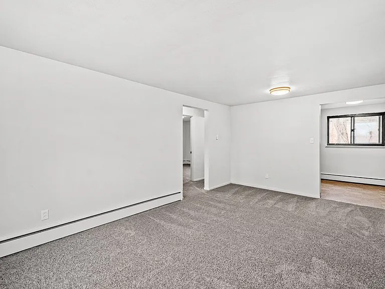 Lindberg Apartments — Photo 11