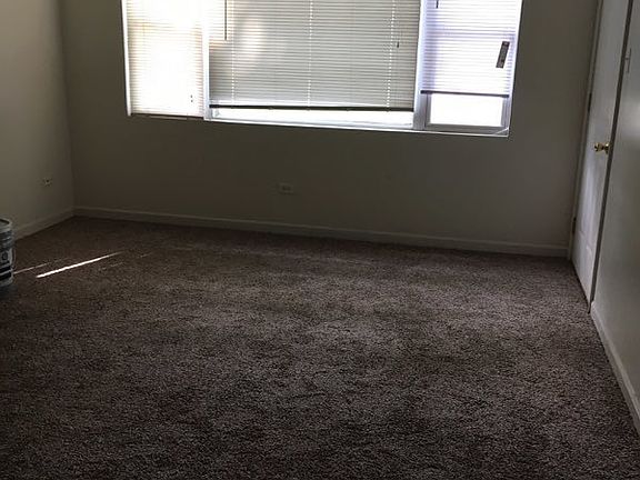 3rd image of 435 Paxton Ave APT 2A