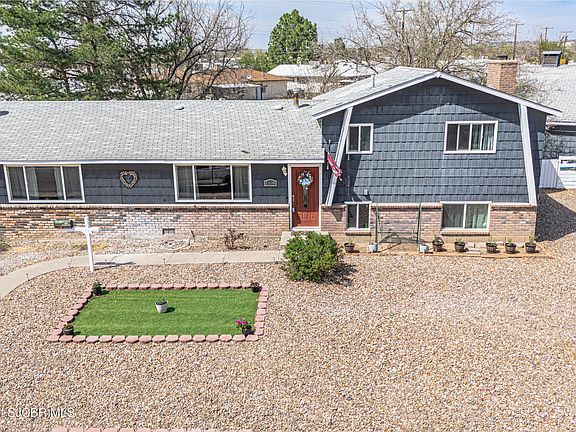 2nd image of 1708 Camino Rio