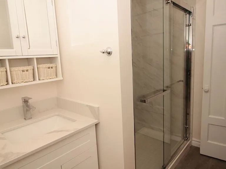788 Broadview Ave #A — Photo 15