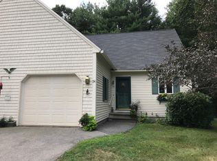 24 Chickadee Ln #24, Kennebunk, ME 04043